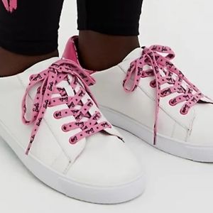 NWT Torrid BARBIE White & Pink Tennis Shoes, Size 8.5 Wide Width.